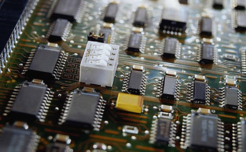 集成電路 集成電路