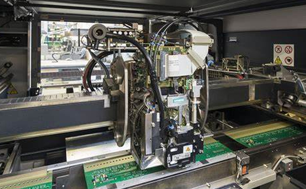 1571928737386726.jpg 表面貼裝技術.jpg